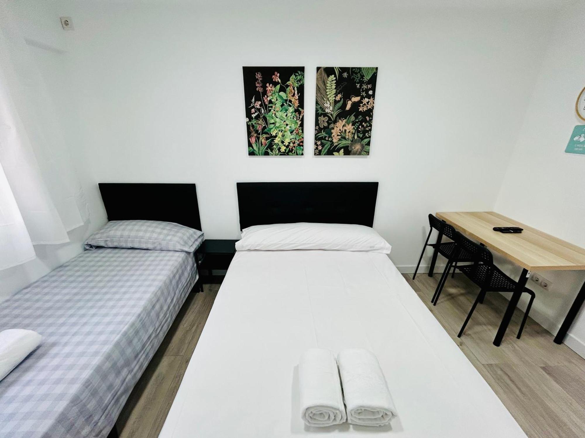 Rooms Rayo Madrid Exteriör bild